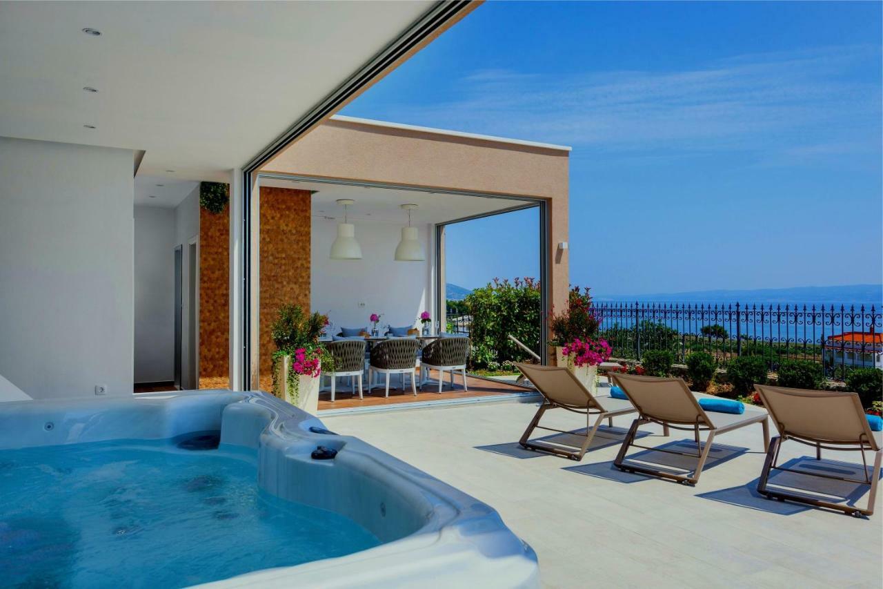 Sea Breeze Apartment *